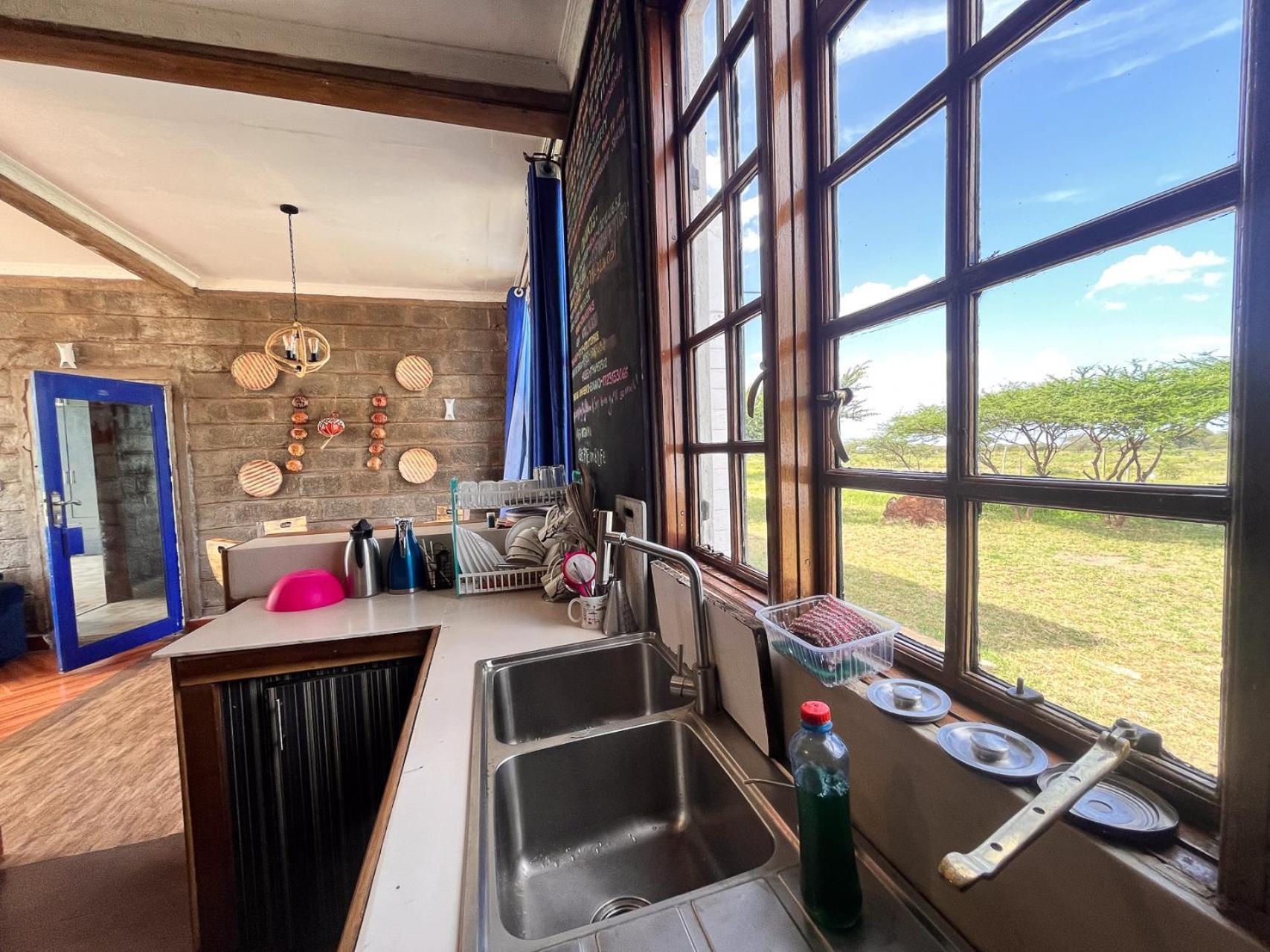 Amboseli Glass House Oloitokitok المظهر الخارجي الصورة