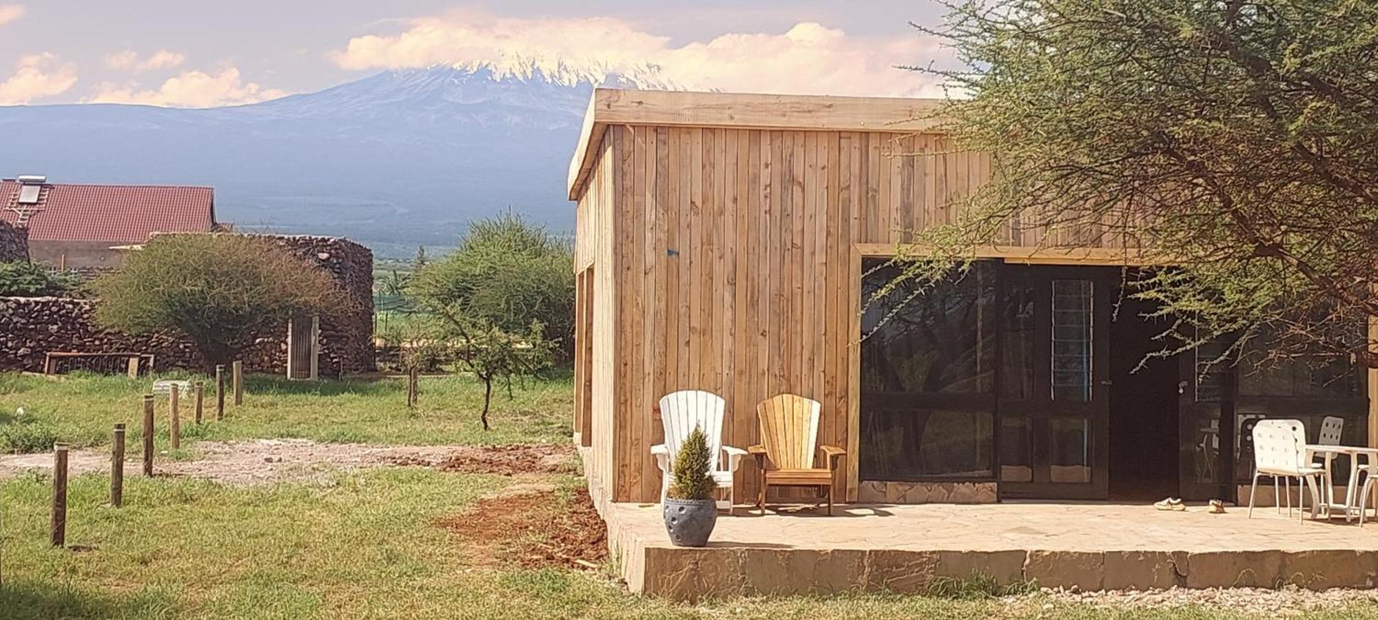 Amboseli Glass House Oloitokitok المظهر الخارجي الصورة