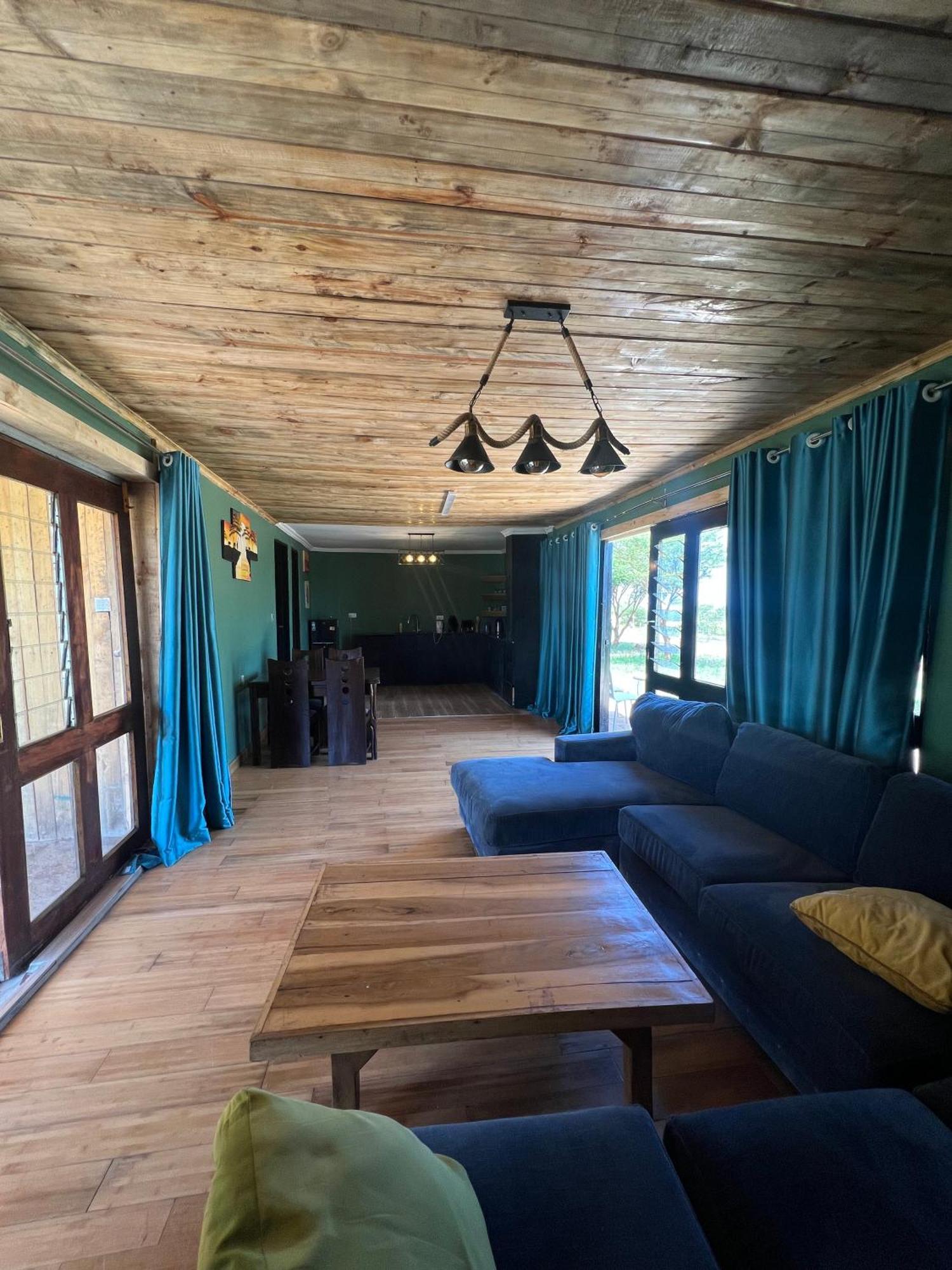 Amboseli Glass House Oloitokitok المظهر الخارجي الصورة